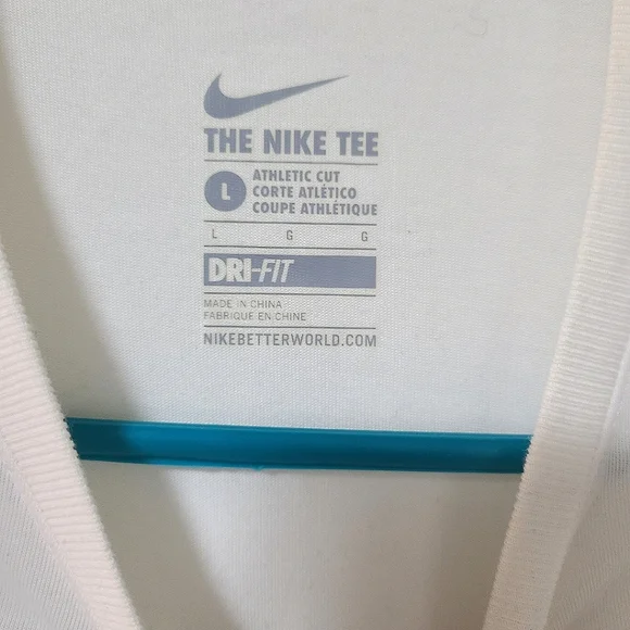 Nike Tee - Picture 2 of 2